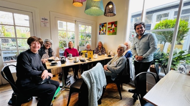 Brightly Volunteers at Chatty Cafe 